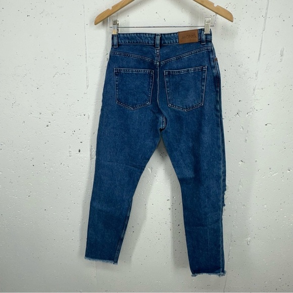 Monki Size 26 Kimono High Waist Raw Hem Distressed Ankle Jeans - Picture 6 of 13
